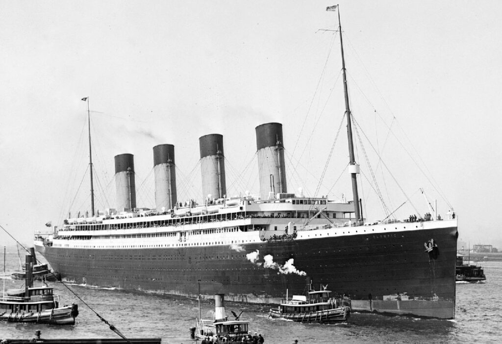Лайнер RMS Olympic 1911 года от компании White Star Line (RMS Olympic 1911 Ocean Liner by White Star Line)
